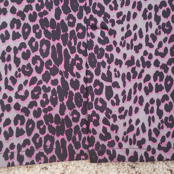 Switchblade Stilleto leopard print pencil skirt - Picture 3 of 7